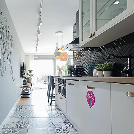 Apartament Vacationclub - Bukowa 17a H1 *